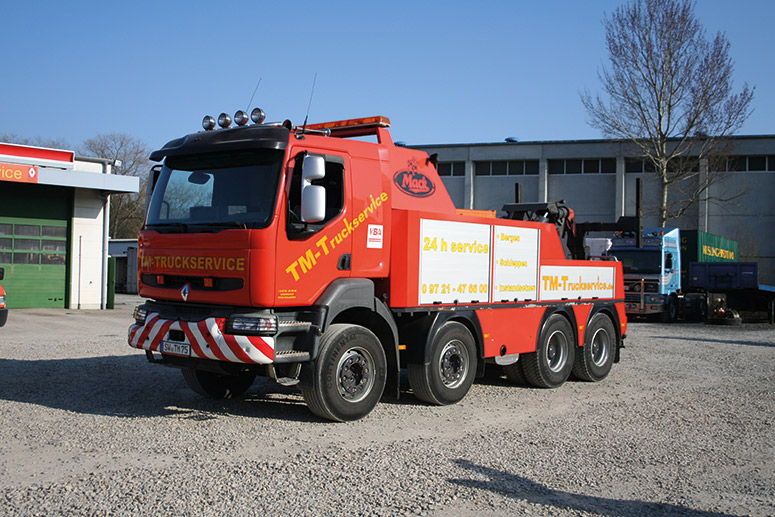 tm-truckservice-fuhrpark-bergen-schleppen